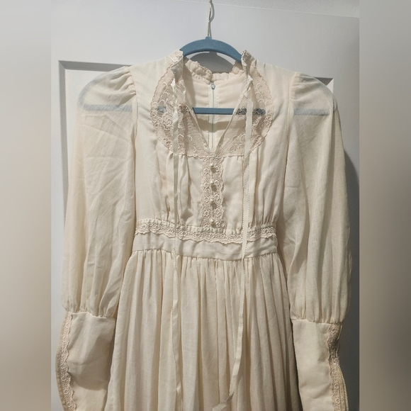 RARE GUNNE SAX VINTAGE LACE DRESS GREAT CONDITION😍 SIZE 5 (VTG SIZES RUN SMALL) - Picture 11 of 13